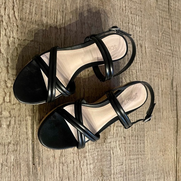 SCHUTZ Isla Sandals. - Picture 6 of 10